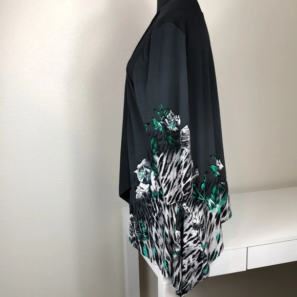 2/$30 Picadilly Fashion Slinky Cardigan Size XL Open Front Floral Animal Print - Picture 5 of 15